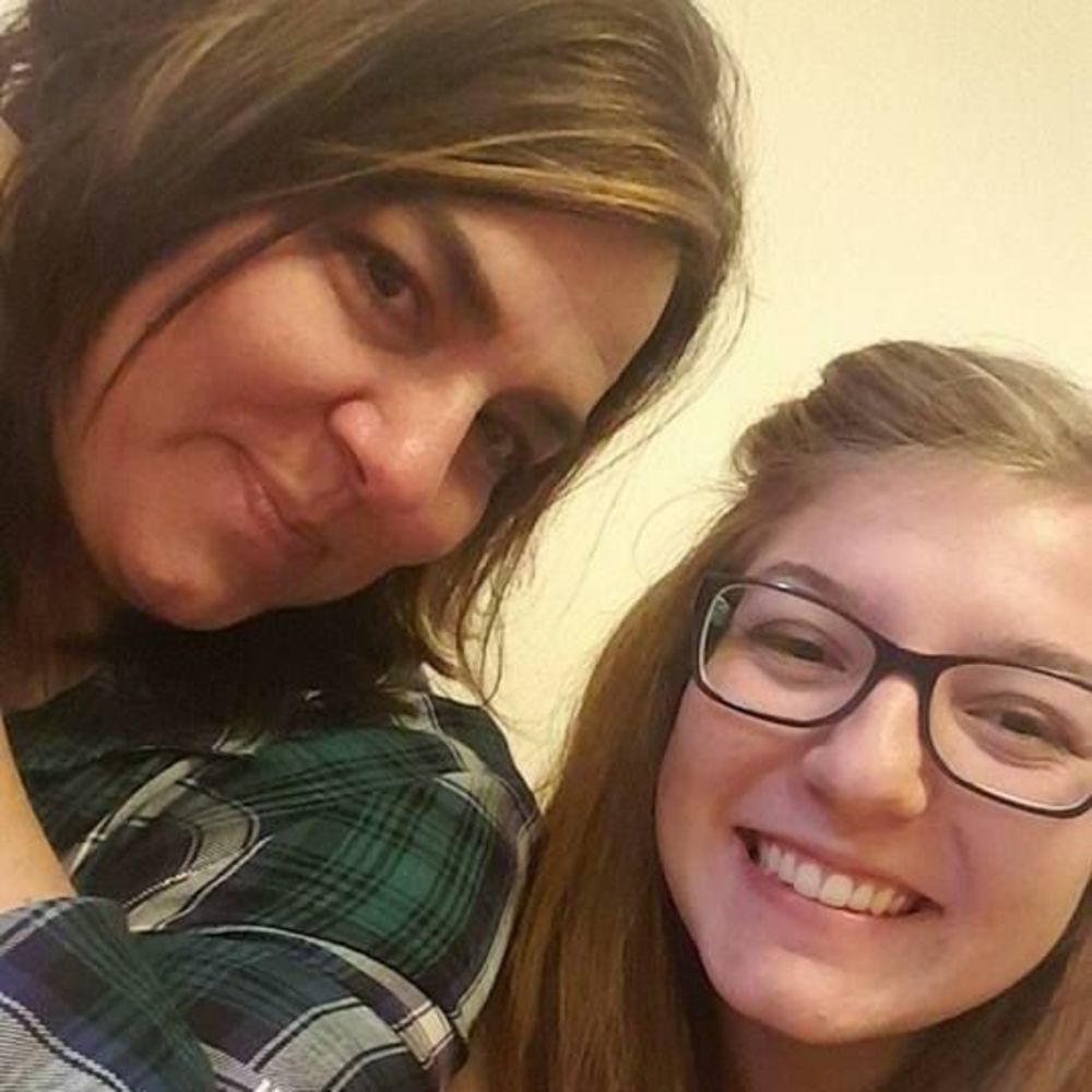 Meet your Posher, Carrie